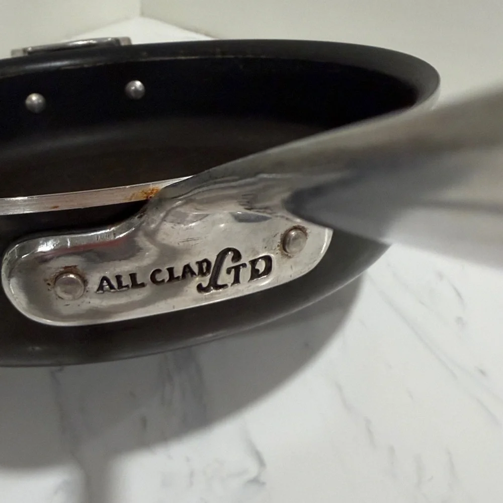 All-Clad LTD 11” Fry Pan – Hard Anodized – Made in USA very good condition